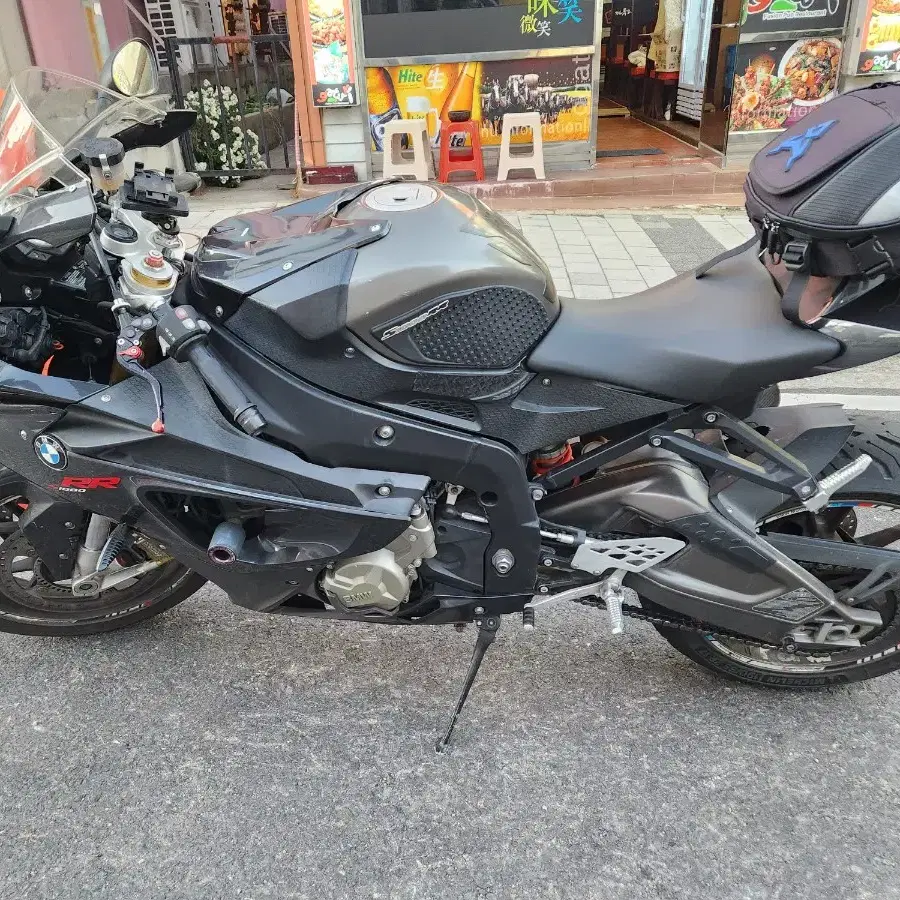 오토바이 bmws1000rr 팔아요