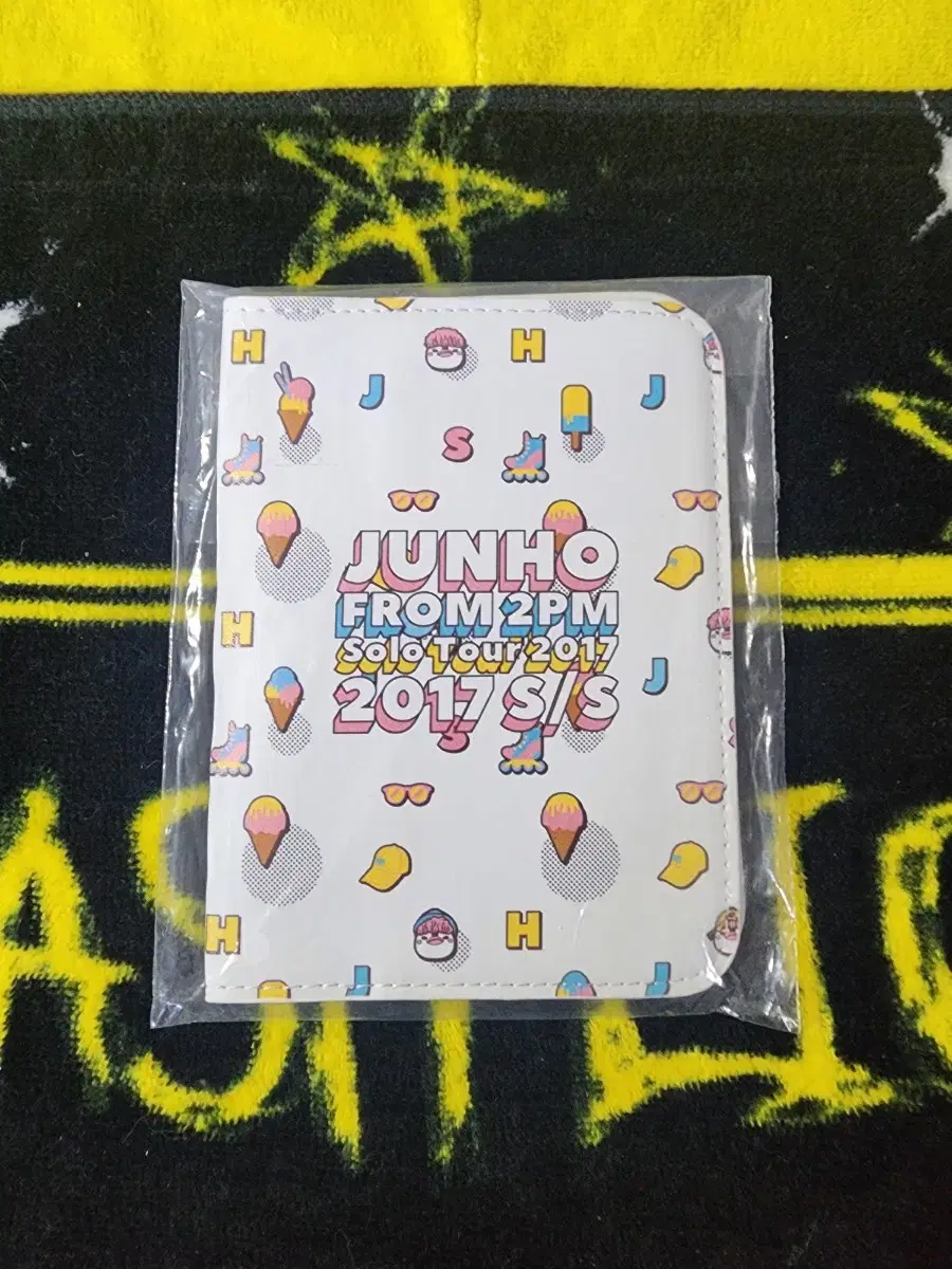 2pmJunho lee junho 2017S/S Goods Passport Wallet Unsealed