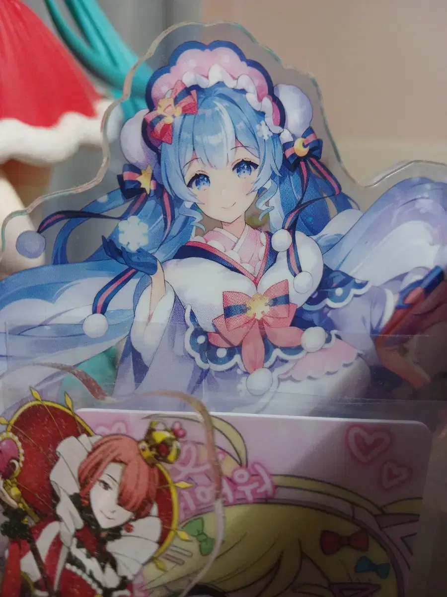 Miku yuki acrylic