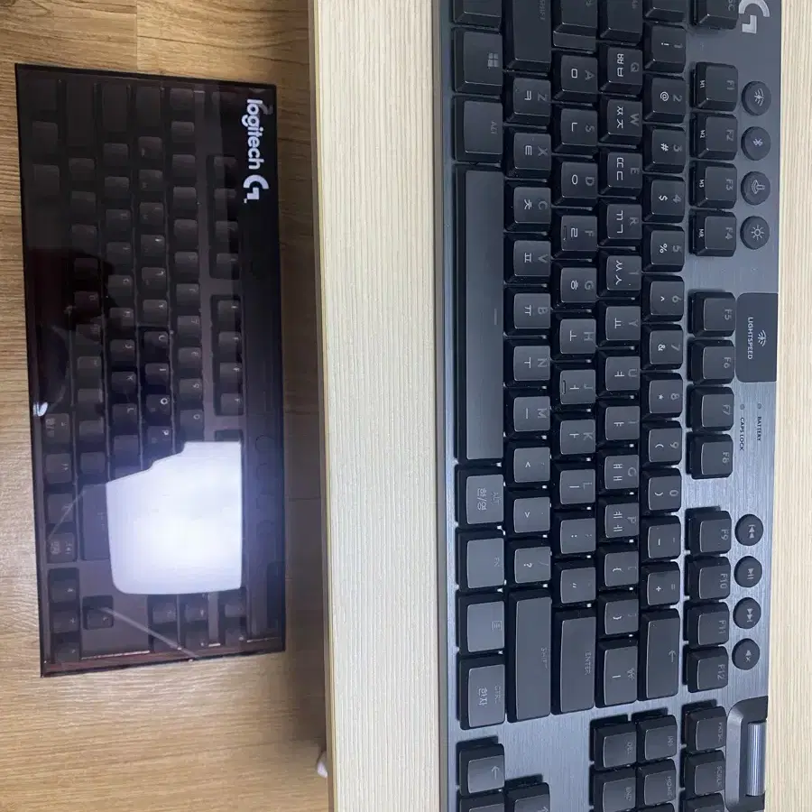 로지텍 GPRO X TKL LIGHTSPEED 무선 게이밍 블랙 텍타일