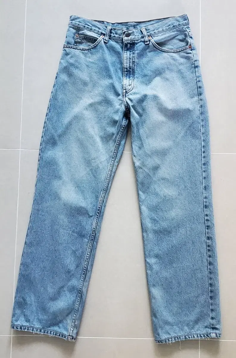 Levi's 220 Long Zip Tabs Size 32