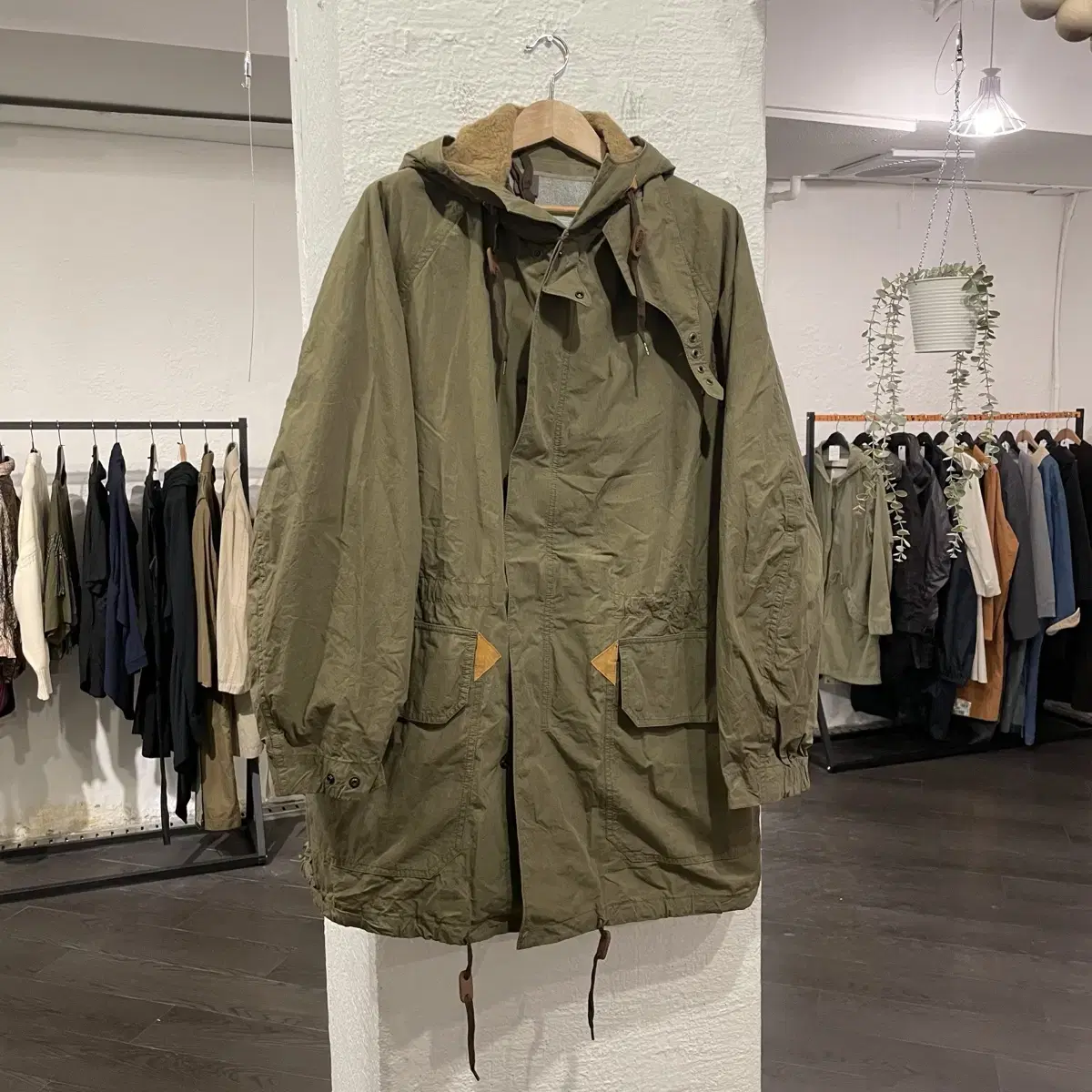 Colored Beacon Lining Detail Military Parka