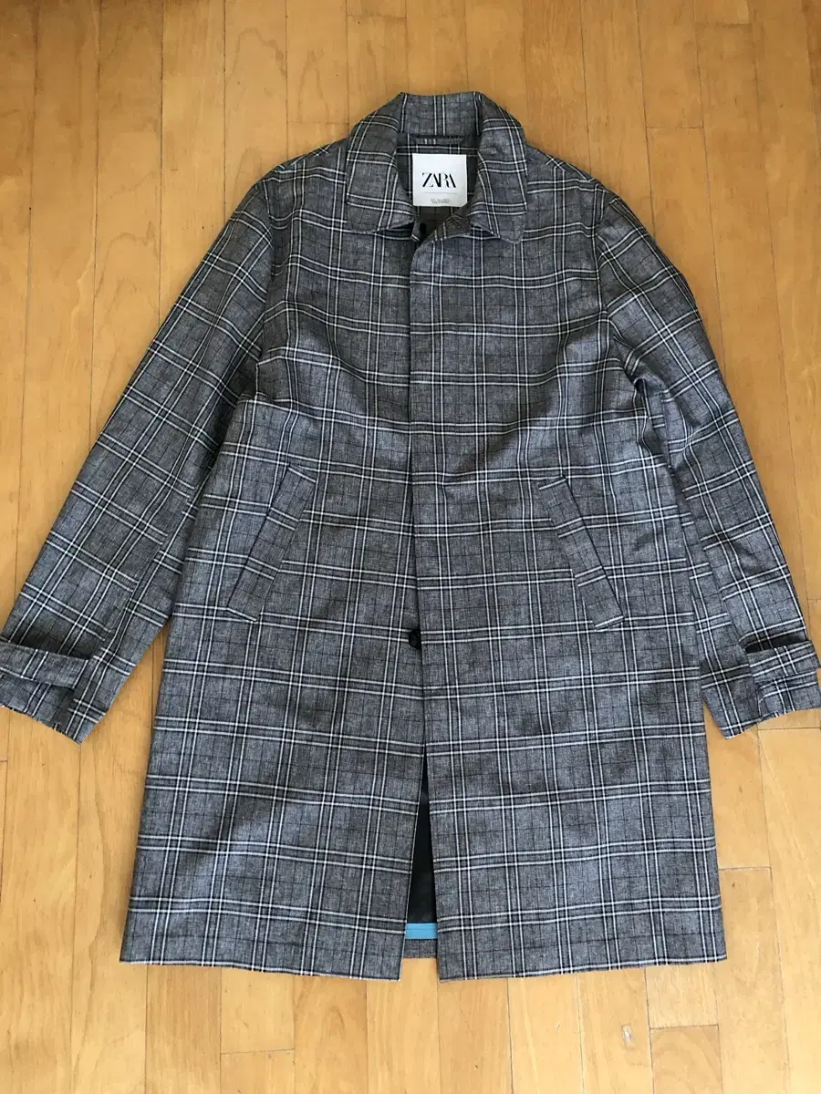 Zara Check Raincoat L