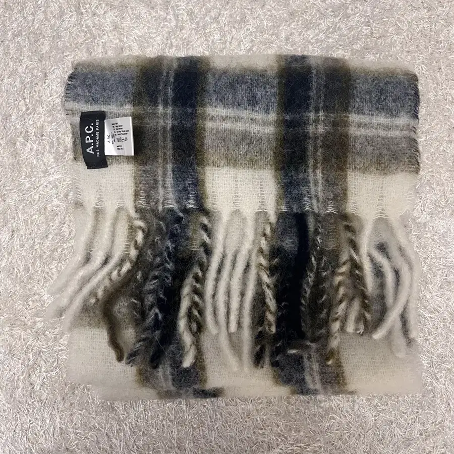 A.P.C. ELIE CHECK SCARF