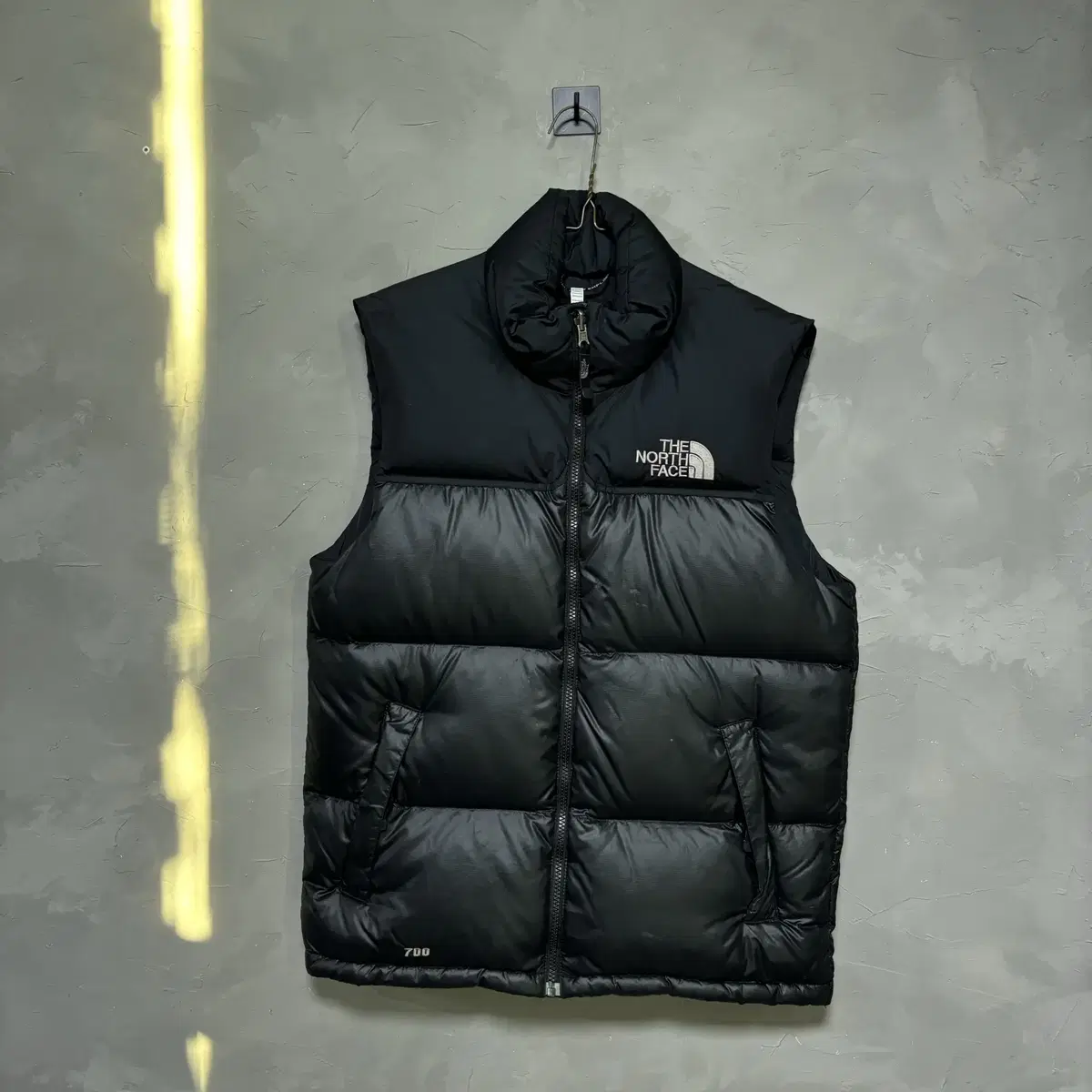 The North Face Nupsi 700 Goose Down Puffer Vest Black