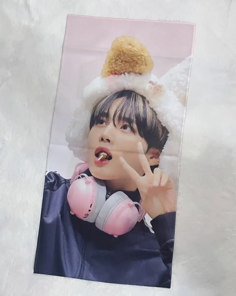 OOTB's the boyz sunwoo reflection slogan