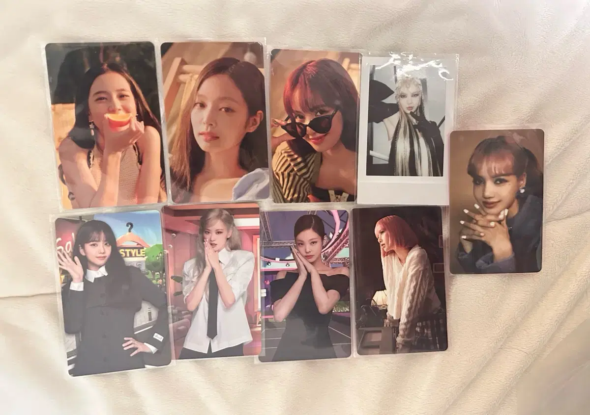 Black Pink photocard in bulk