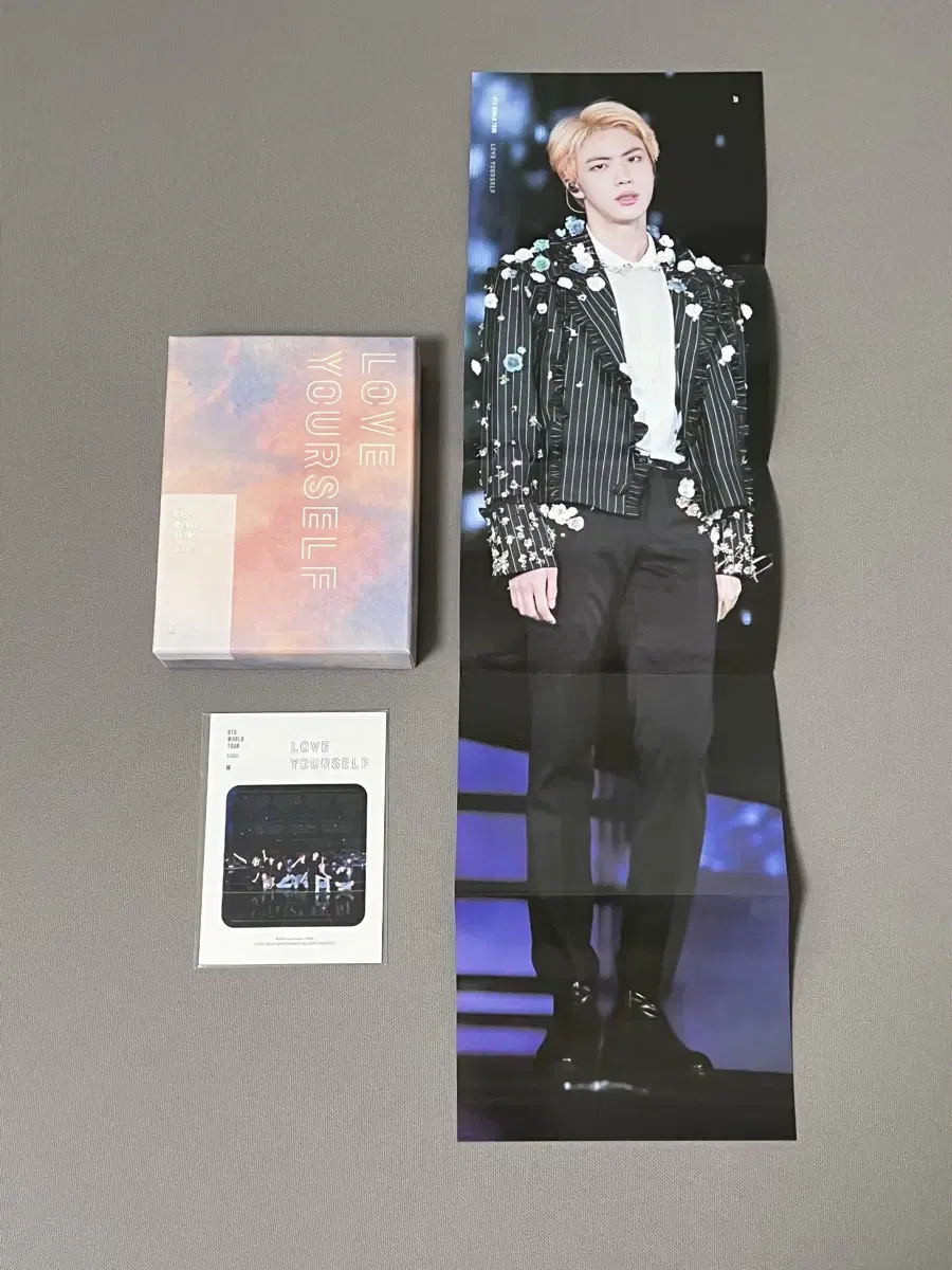 bts (bulk) russelcon deepdee dvd seokjin poster