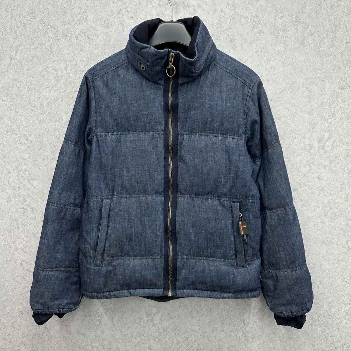 95 Prada Men's Denim Washed Puffer Padded