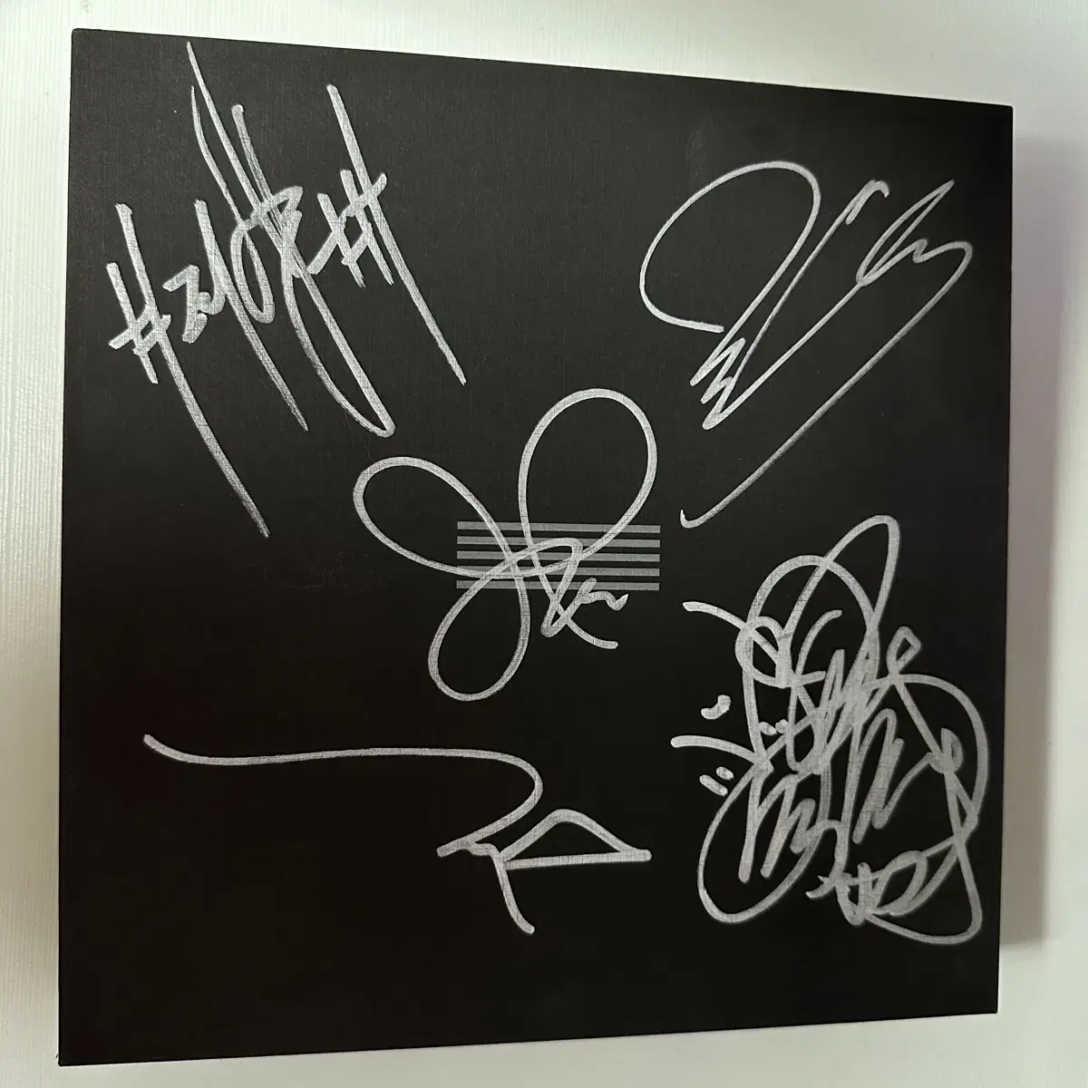 BIGBANG MADE signed album