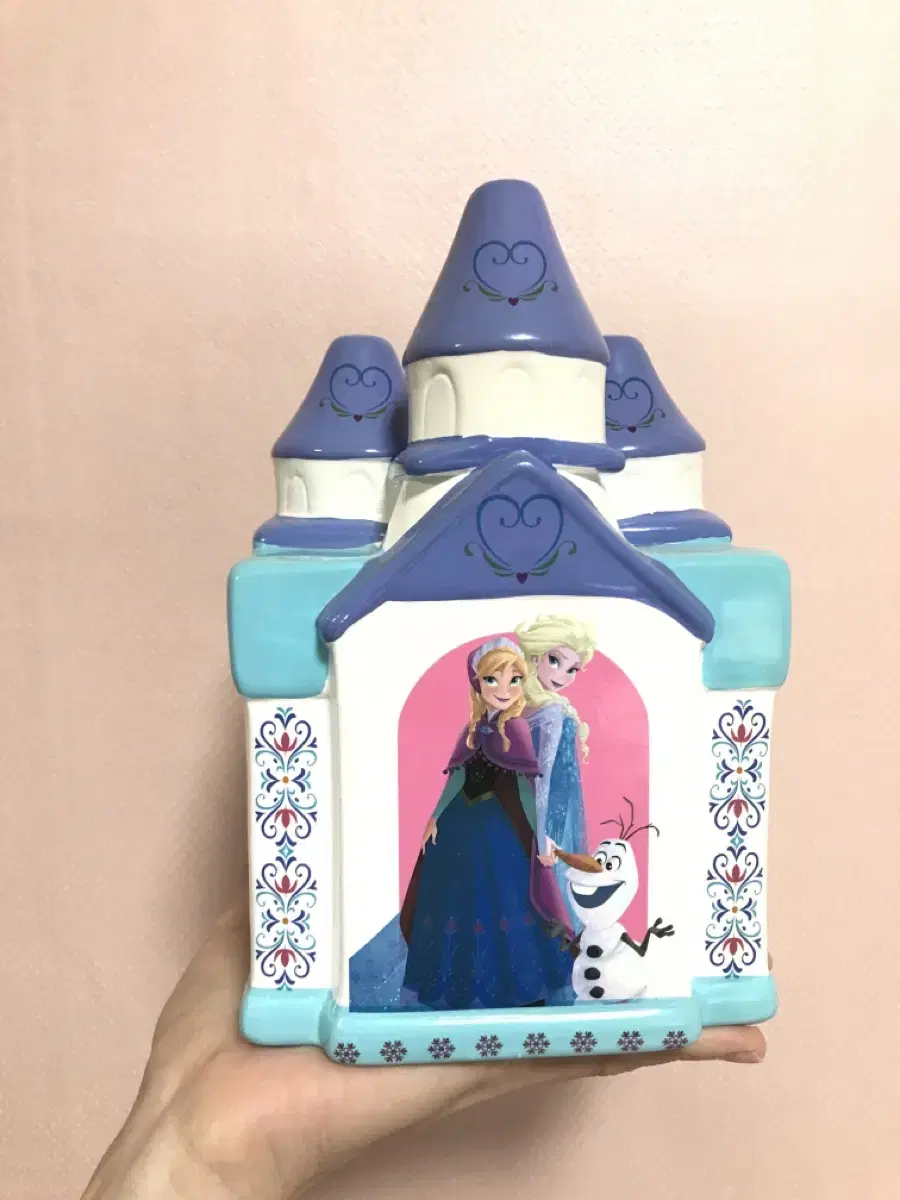 Frozen Elsa Anna Ulaf Piggy Bank