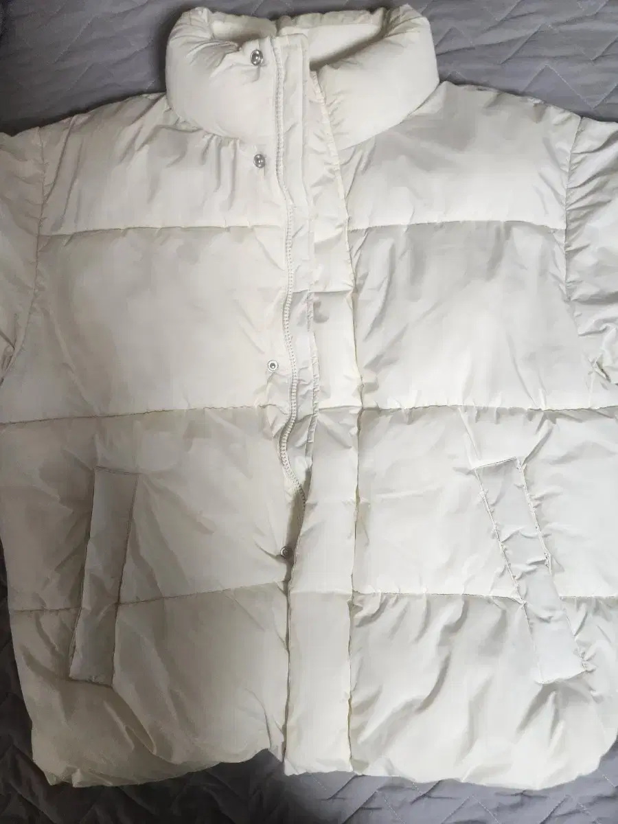 Spao Short Padded Basic Puffer XL Ivory