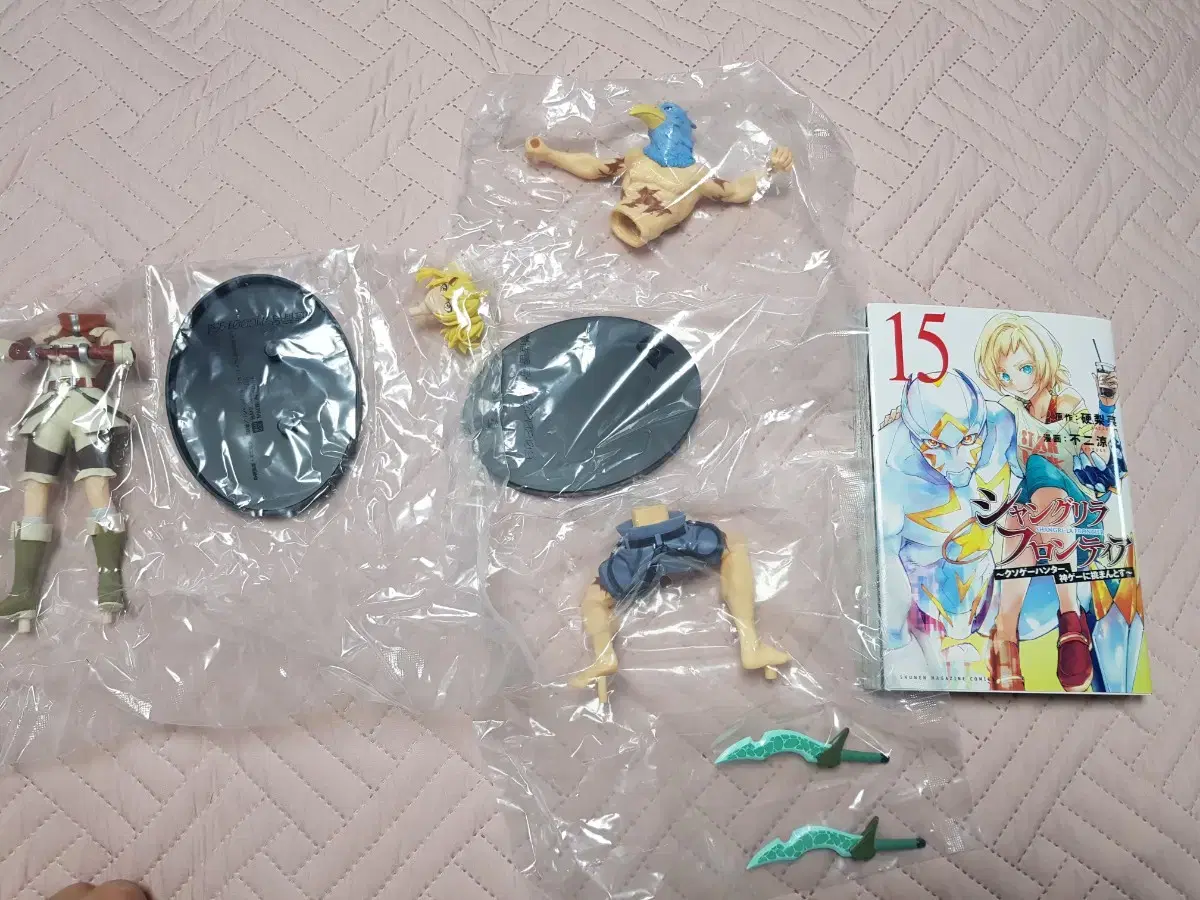 Shangri-La Frontier Figures Unsealed for Sale