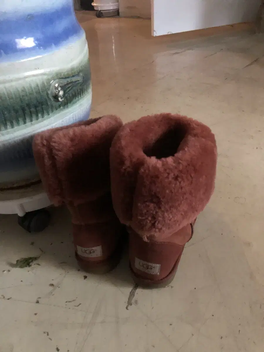 Vintage Red ugg 빈티지 어그부츠