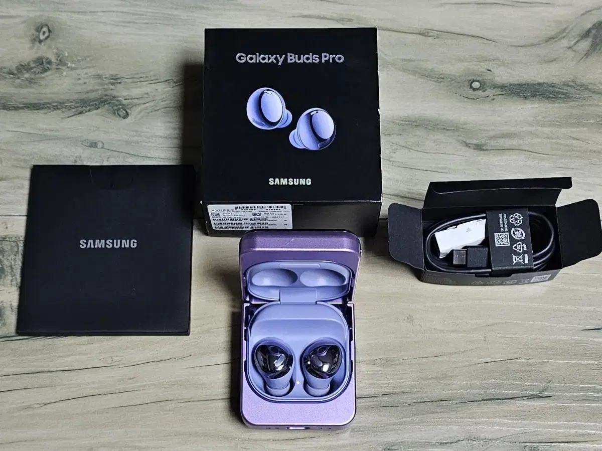 삼성 Galaxy Buds Pro 판매합니다.