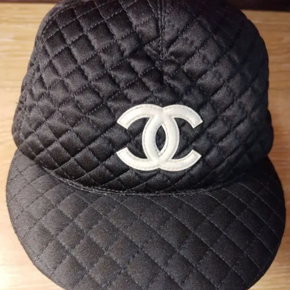 CHANEL 샤넬 퀼팅 볼캡(레이온/라이닝-실크)57 사이즈-해외발송