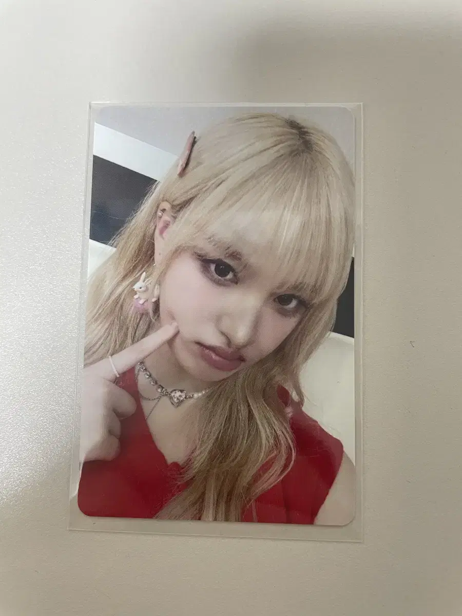 ive liz Main High Touch Chairman photocard WTS