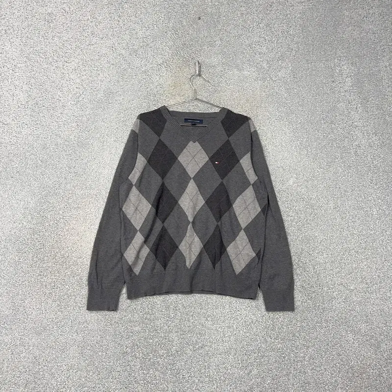 Tommy Hilfiger Argyle Grey Knit M