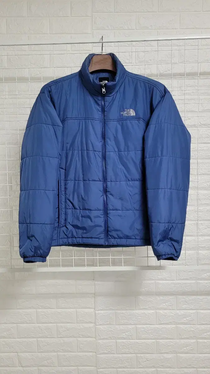 [M-100]The North Face Navy Blue YKK Zipper Detail Exceloft Jumper Jacket L