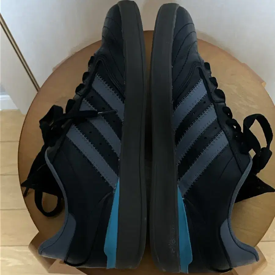 descendant x adidas crustar