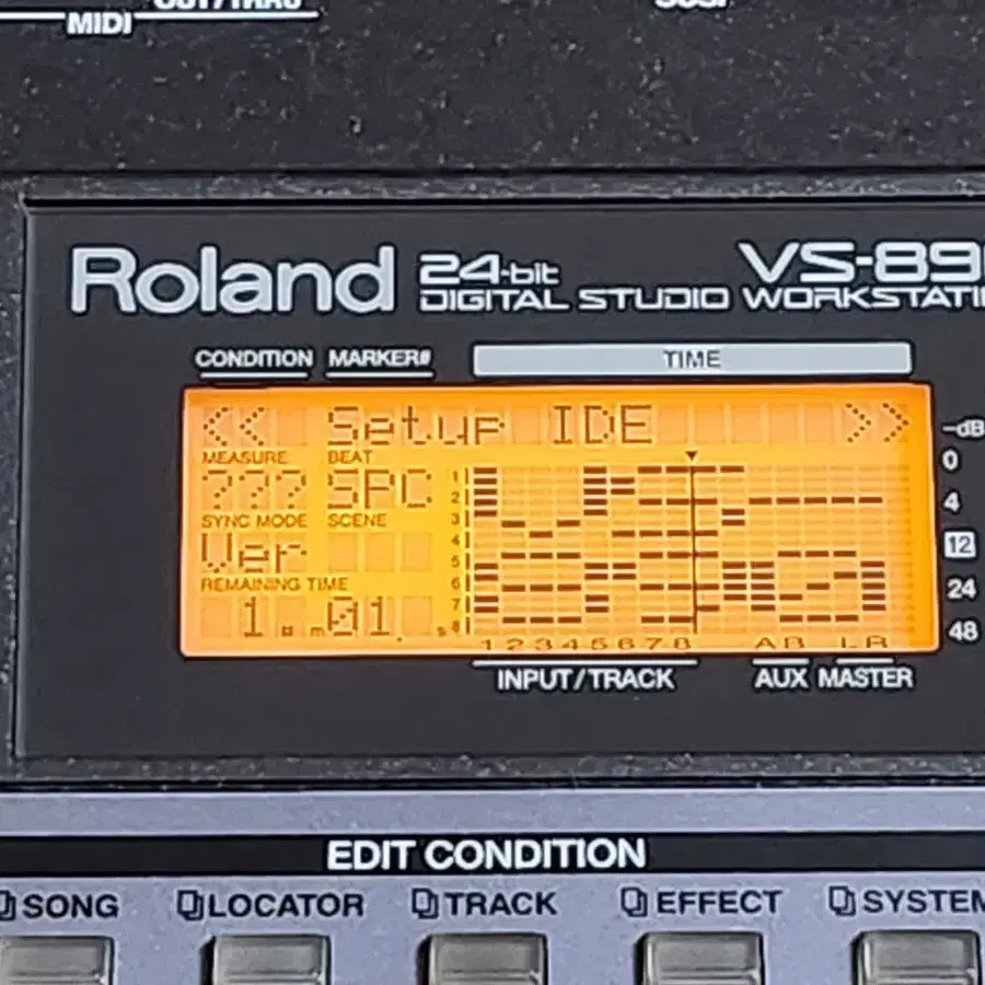 롤랜드 Roland 24비트 디지털스튜디오 워크스테이션 VS890 믹서