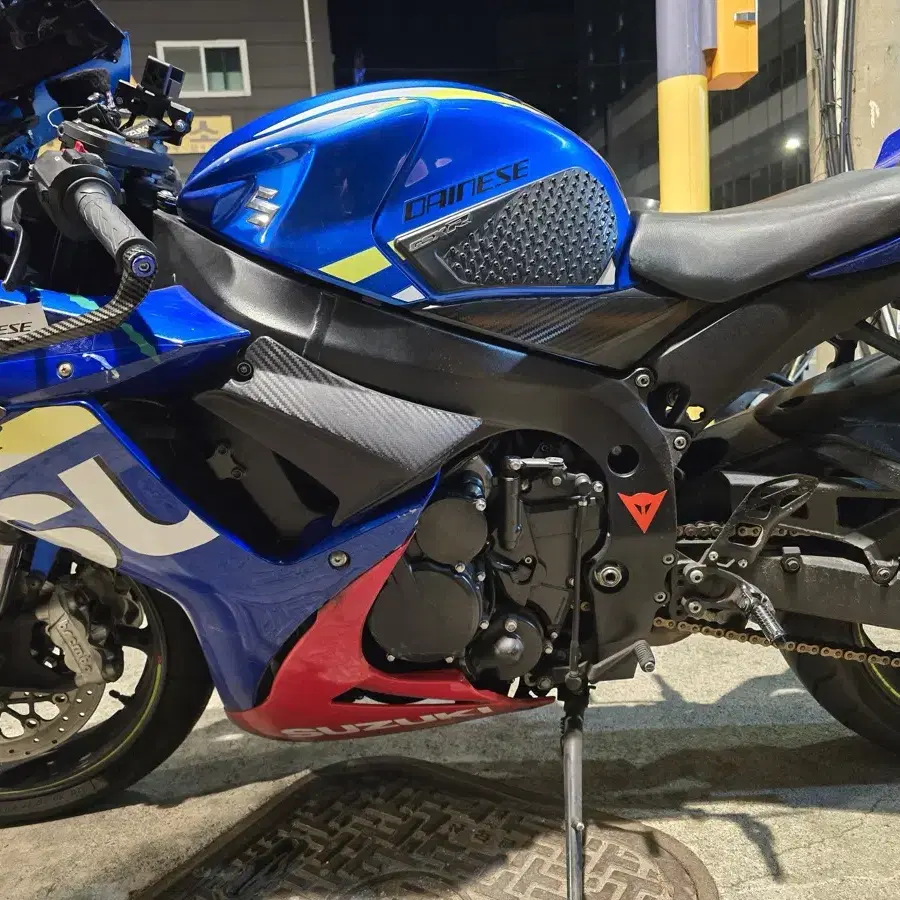 스즈키 16년식 GSX-R600 요시무라 풀배기 판매 및 대차