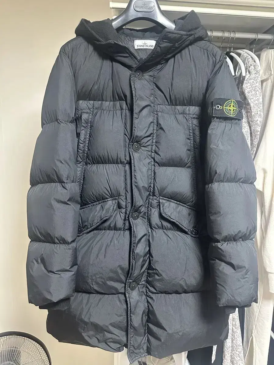 20FW Stone Island Crinkle Wrap Long Padded Black S