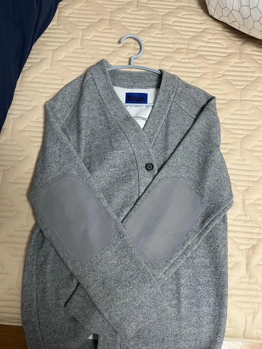 Custom Melt Cardigan 105