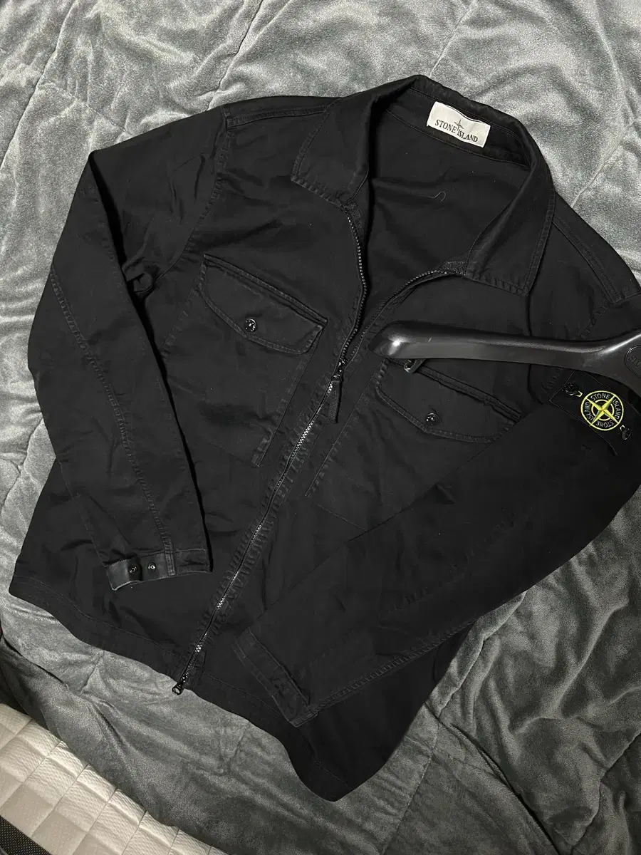 [L] New 24ss Stone Island Two-Pocket Overshirt Black