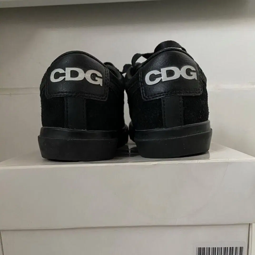 나이키 x 꼼데가르송 CDG 블레이저 270