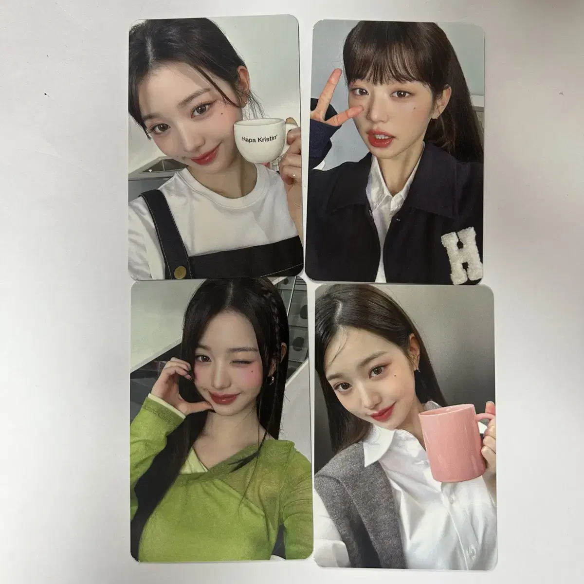 Hapachristine jang wonyoung photocard Set shipping included (your choice)