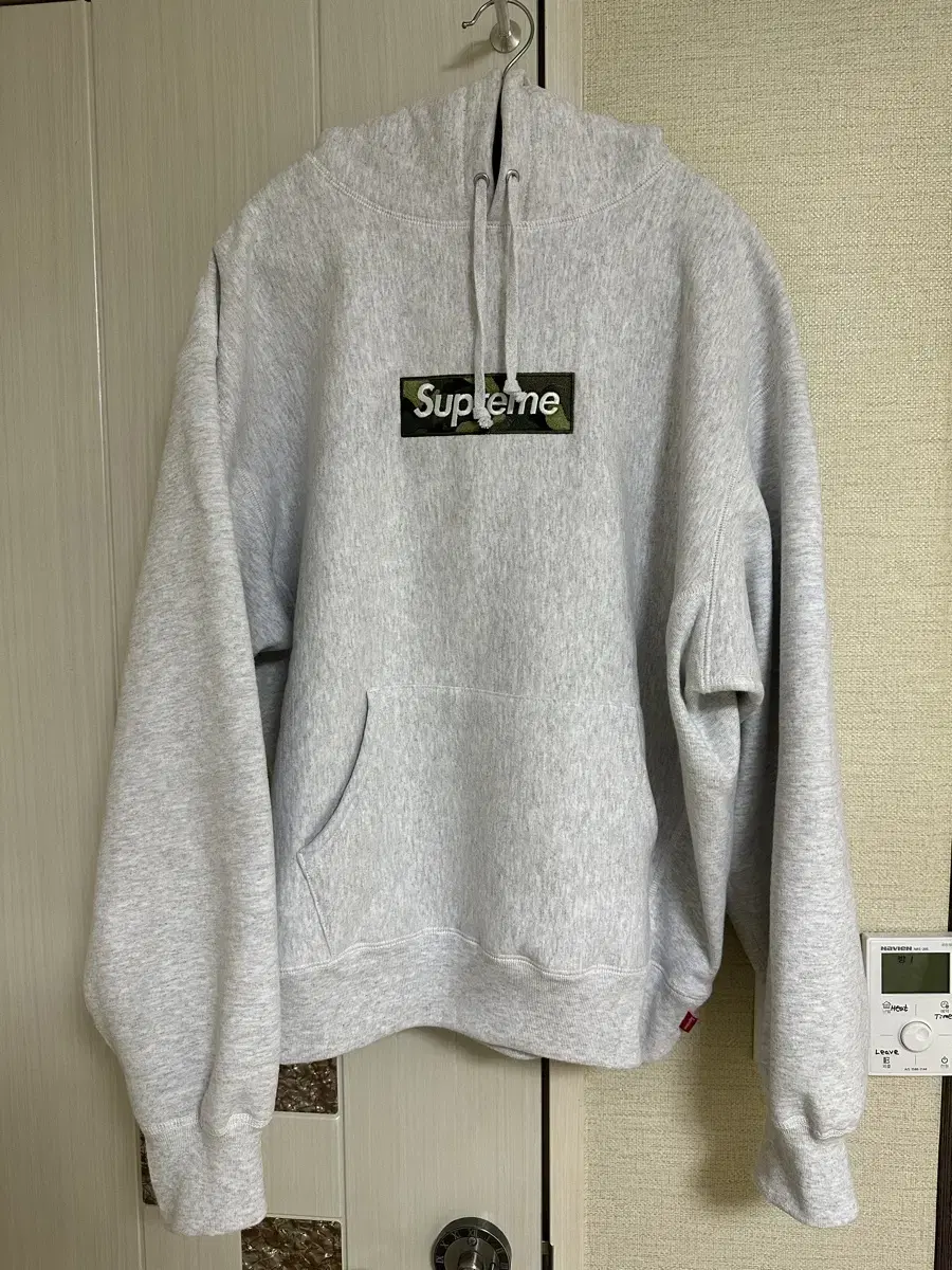 Supreme Box Logo Hoodie Graeme