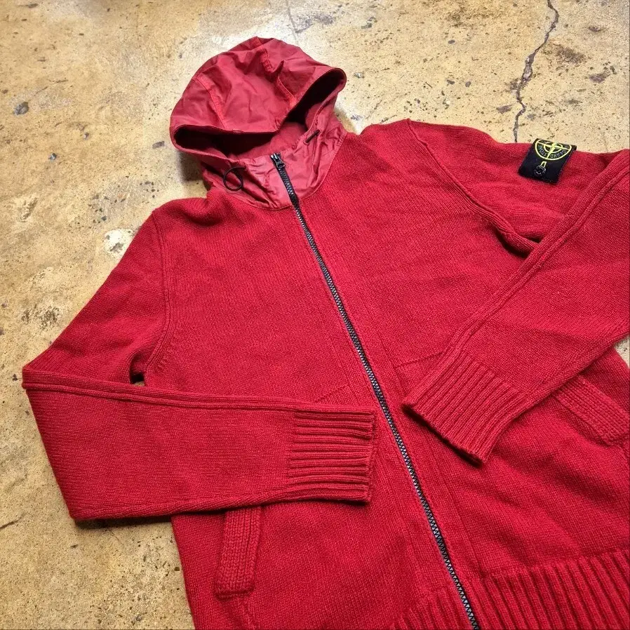 [ Genuine M ] Stone Island Knit Hoodie Zip Up