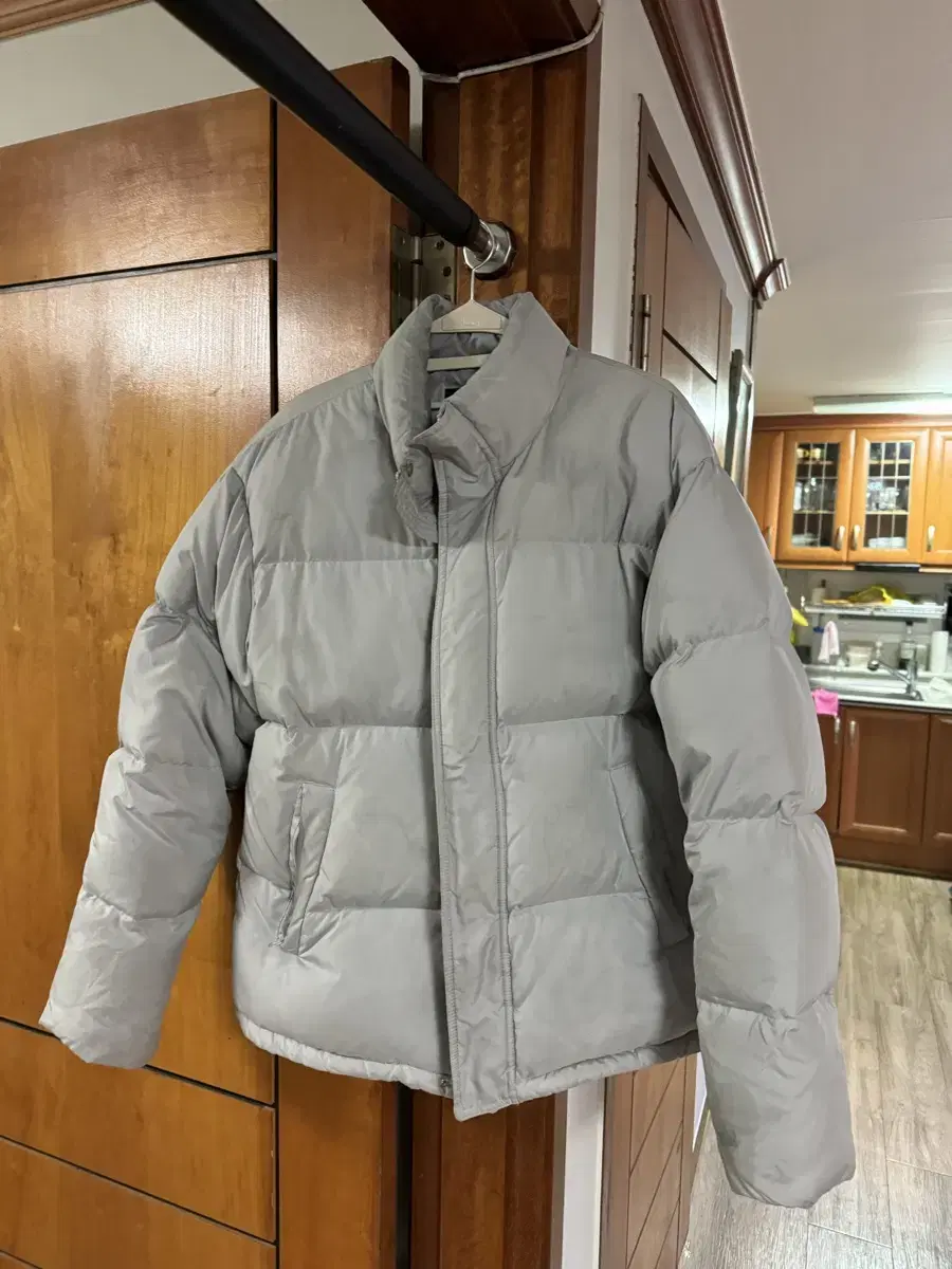 Insulated Essential Down Jacket Grey Short Padding