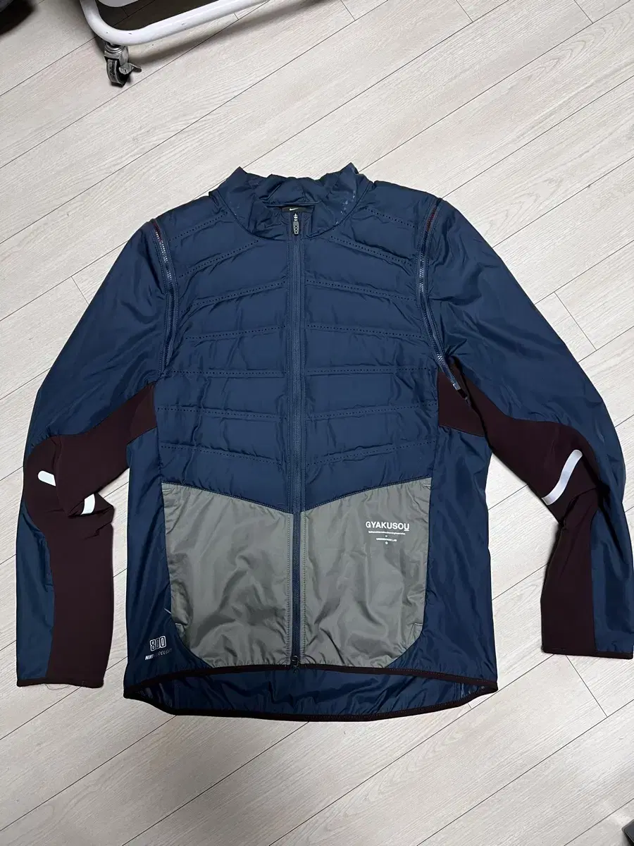 NikexGyakuSoyouCxUndercoverLabGusDaFitnessRunningJumperSize M