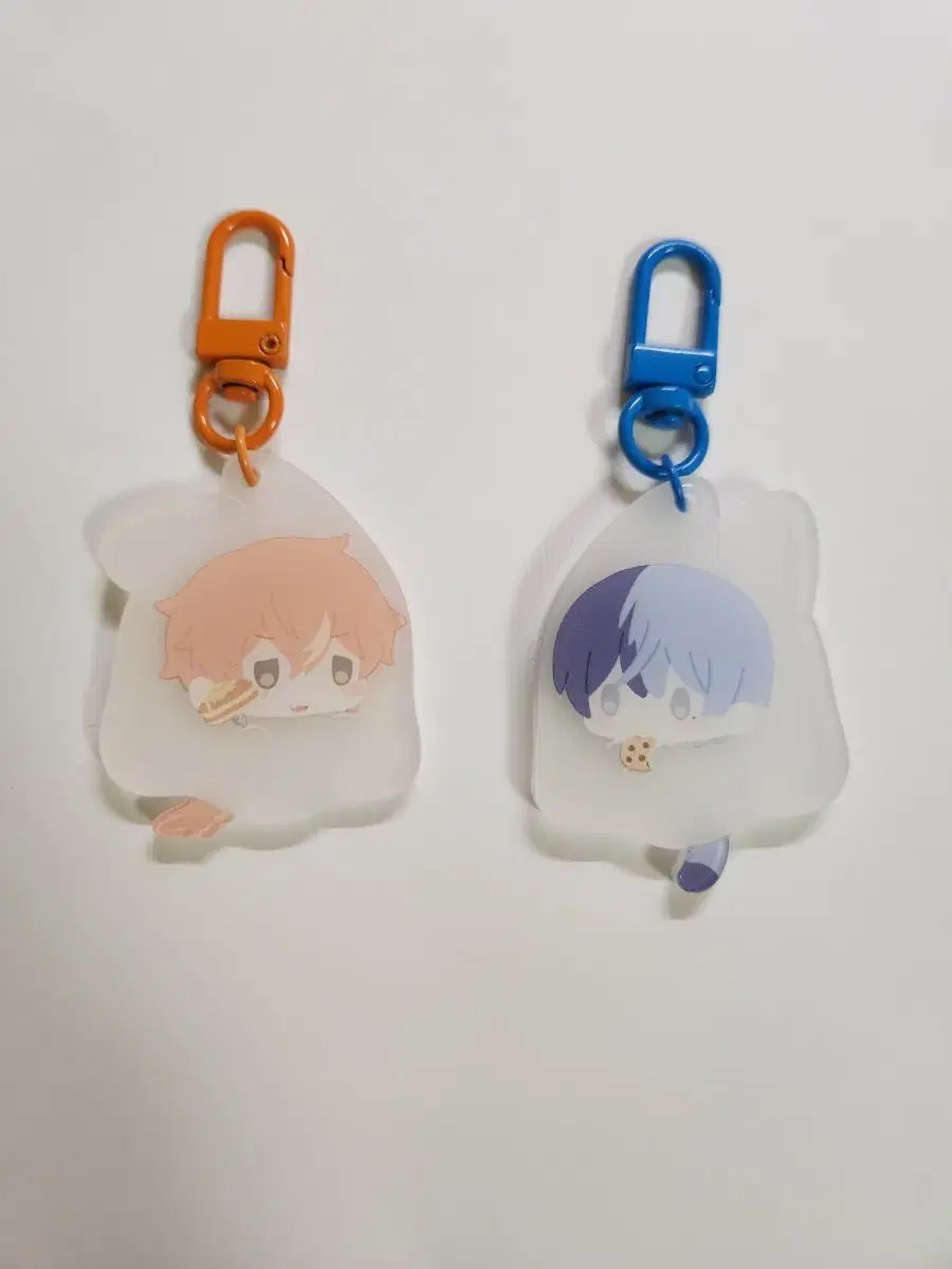 Akitou Only keyring set