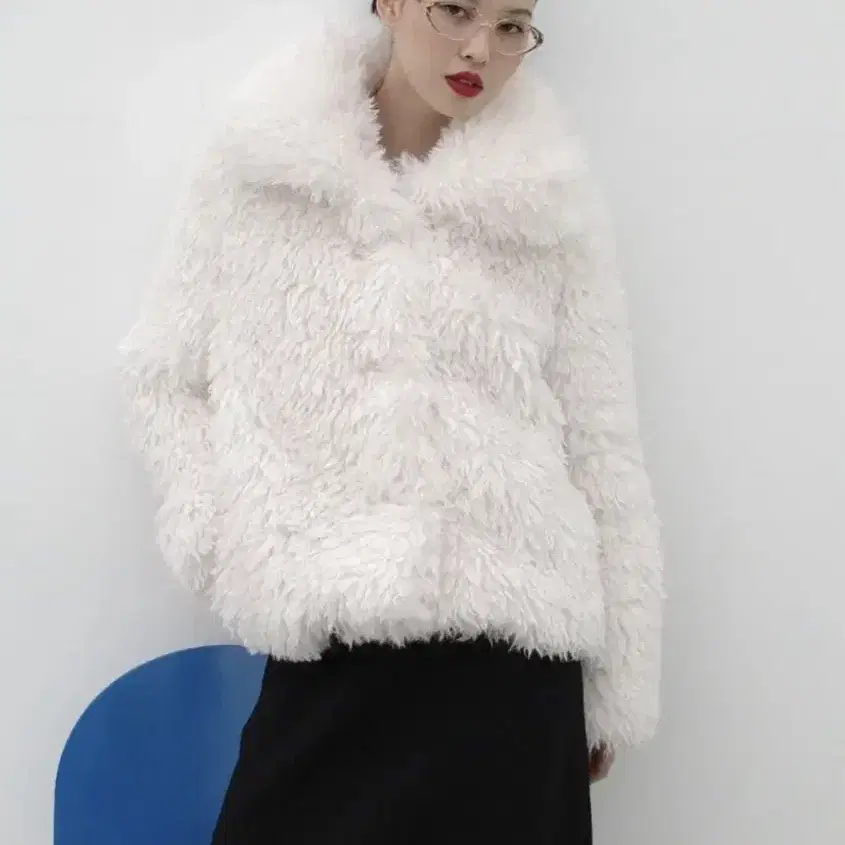 포니테일 Shaggy Faux Fur Jacket 퍼자켓 단시간1회착용