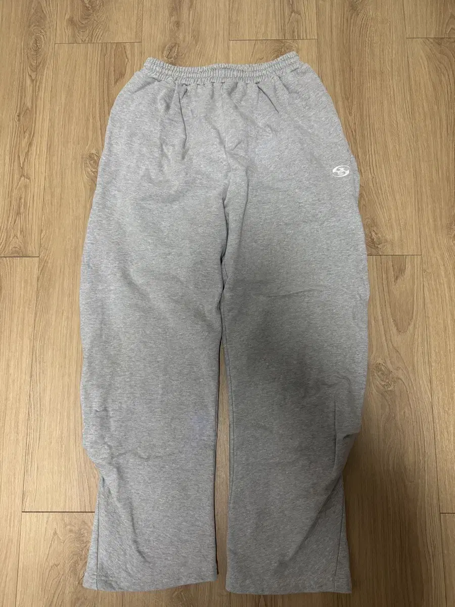 San San Gear Sweatpants 1