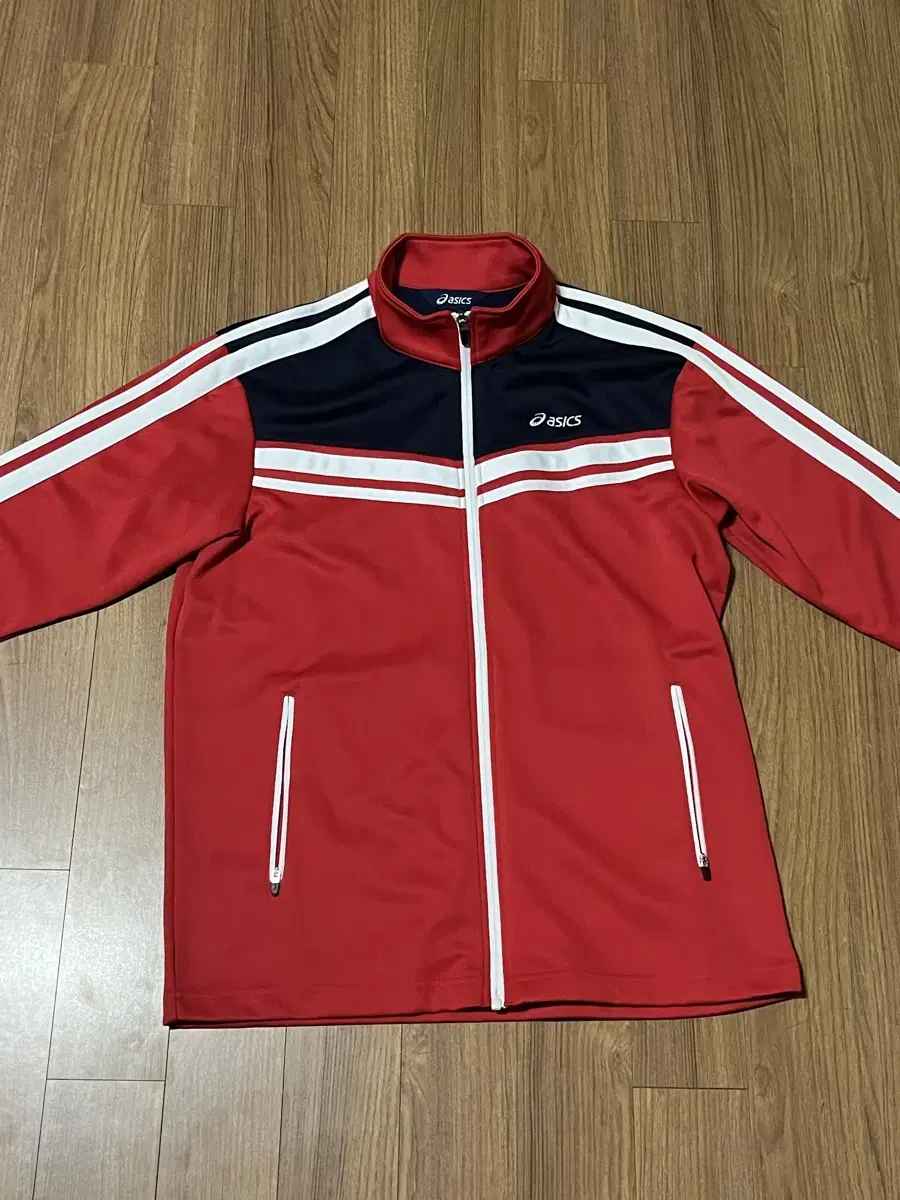 Asics Zip-up Jacket M