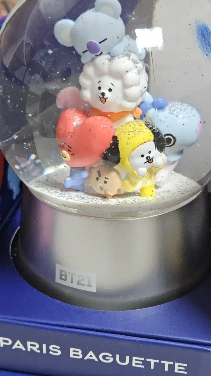 BT21 Paris Baguette Snowball