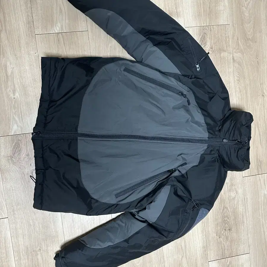 (50) 퓨처랩 INSULATED PCU JACKET - BLACK