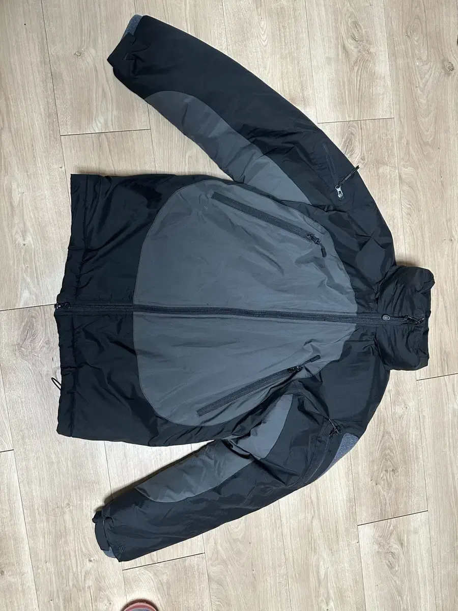 (50) futurelab insulated pcu jacket - black