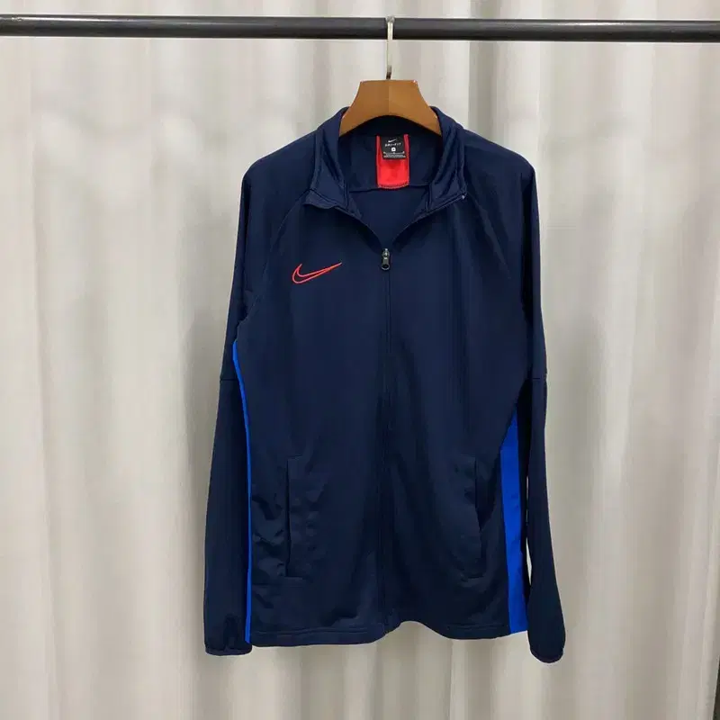 Nike Swoosh Track Top Jersey Zip Up 95 S03746