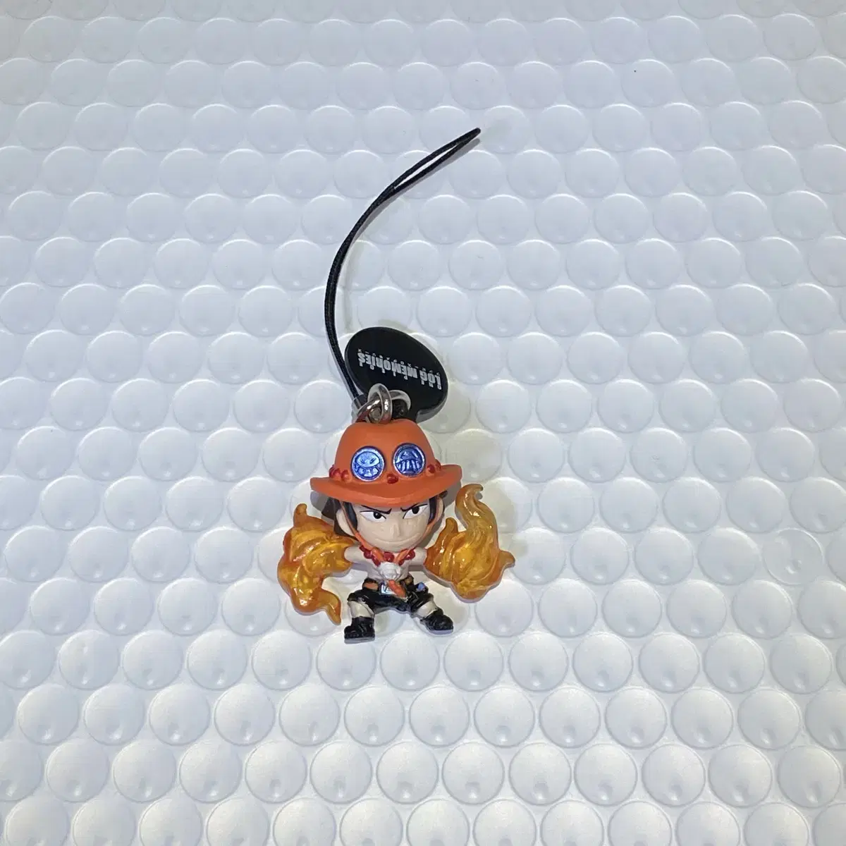 ONEPIECE Ace Figure Keyring