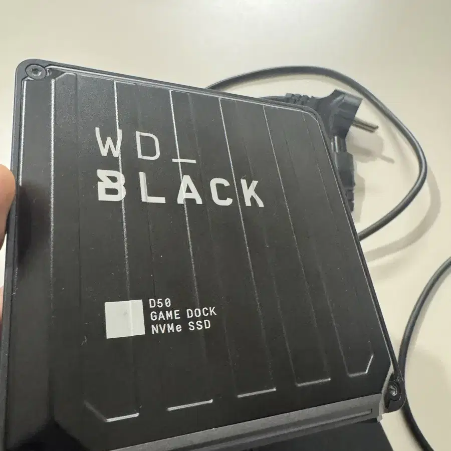 WD BLACK D50 썬더볼트 독과 외장SSD 1테라 팝니다