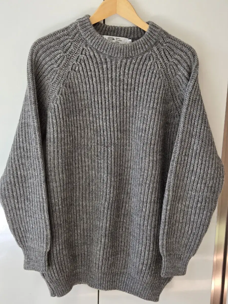 100% Kerrywoollen Mills WoolFisherman Knit