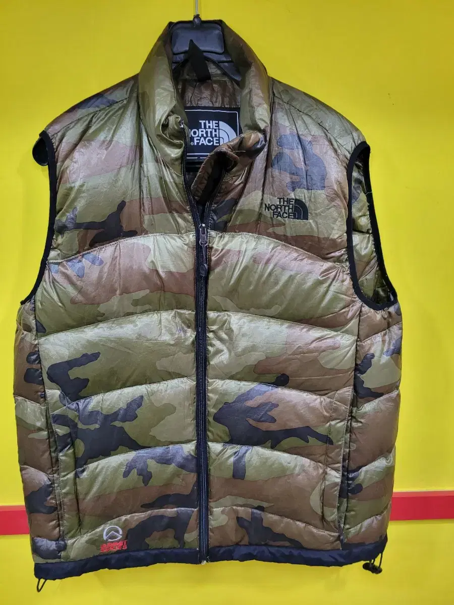 Genuine The North Face Summit Series Camo Puffer Vest