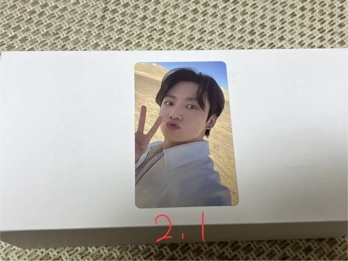 Jungkook Proof weverse photocard