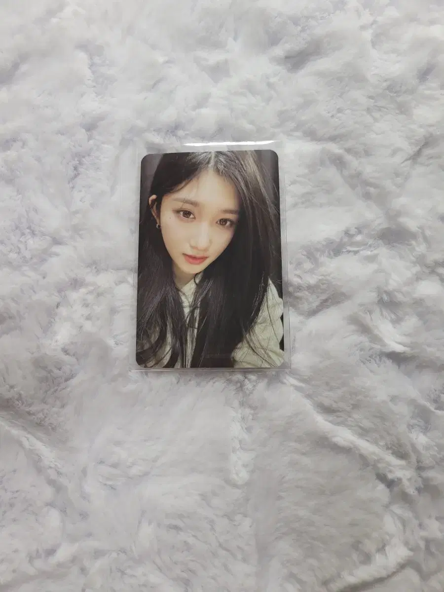 ive leeseo fan con kit photocard sell wts yujin gaeul ray wonyoung liz leeseo