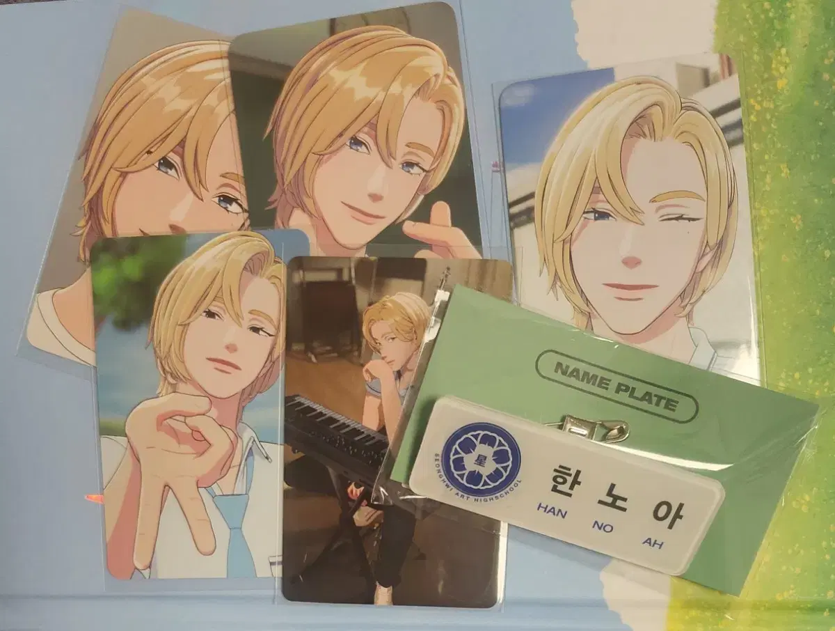 Plave noah nameplate + six yeoreum unreleased photocard for sale